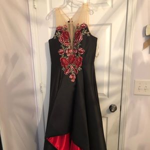 COLORS Prom Dress